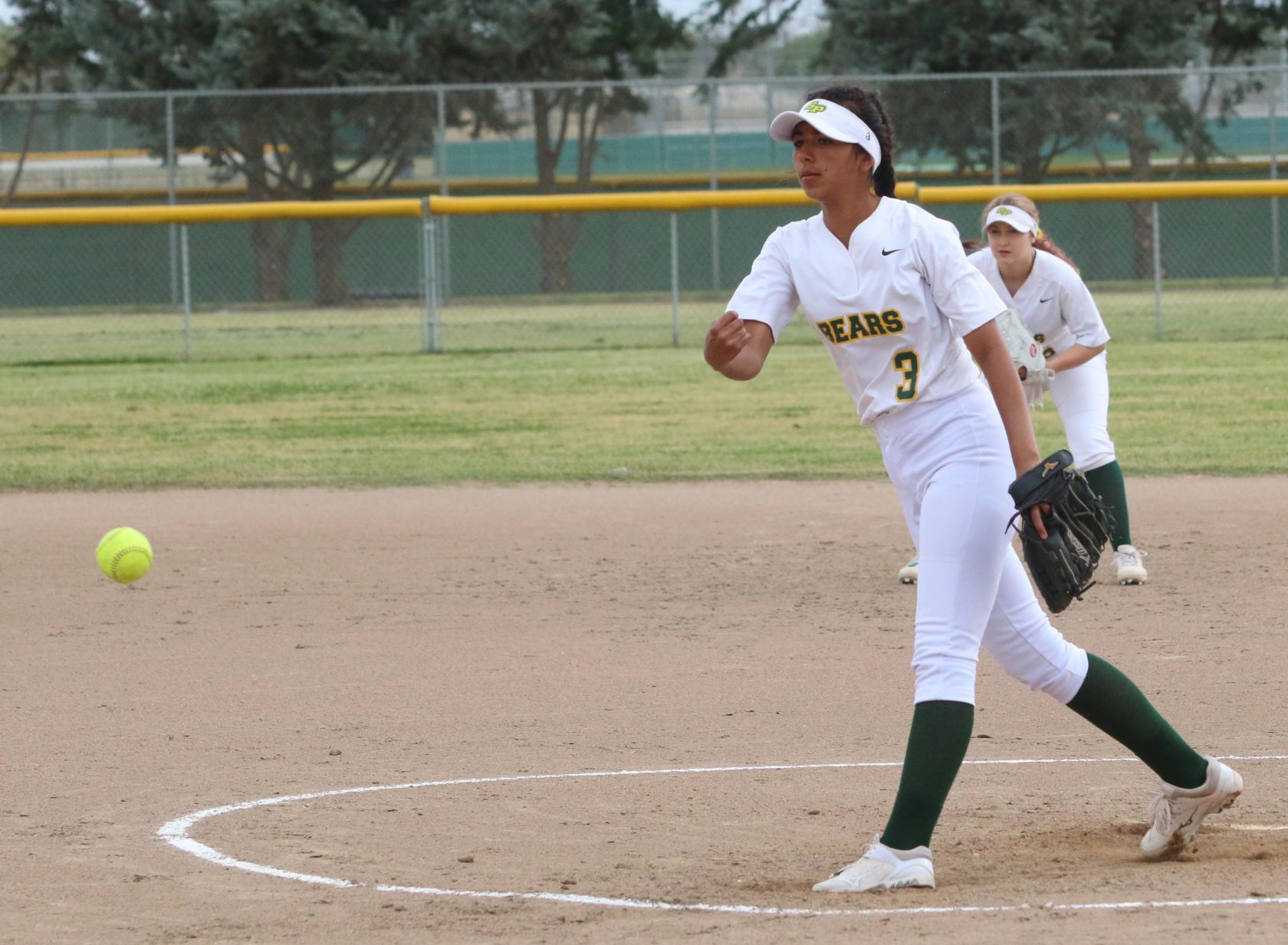Randall’s 3-run homer propels Golden Bears in fourth inning